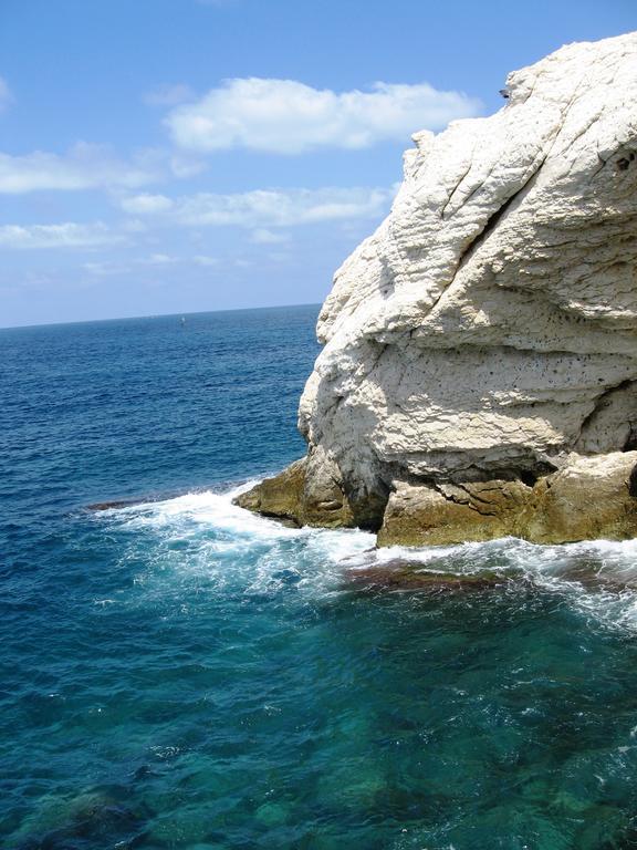 Ha-Aliya Sea View Nahariya Exterior foto