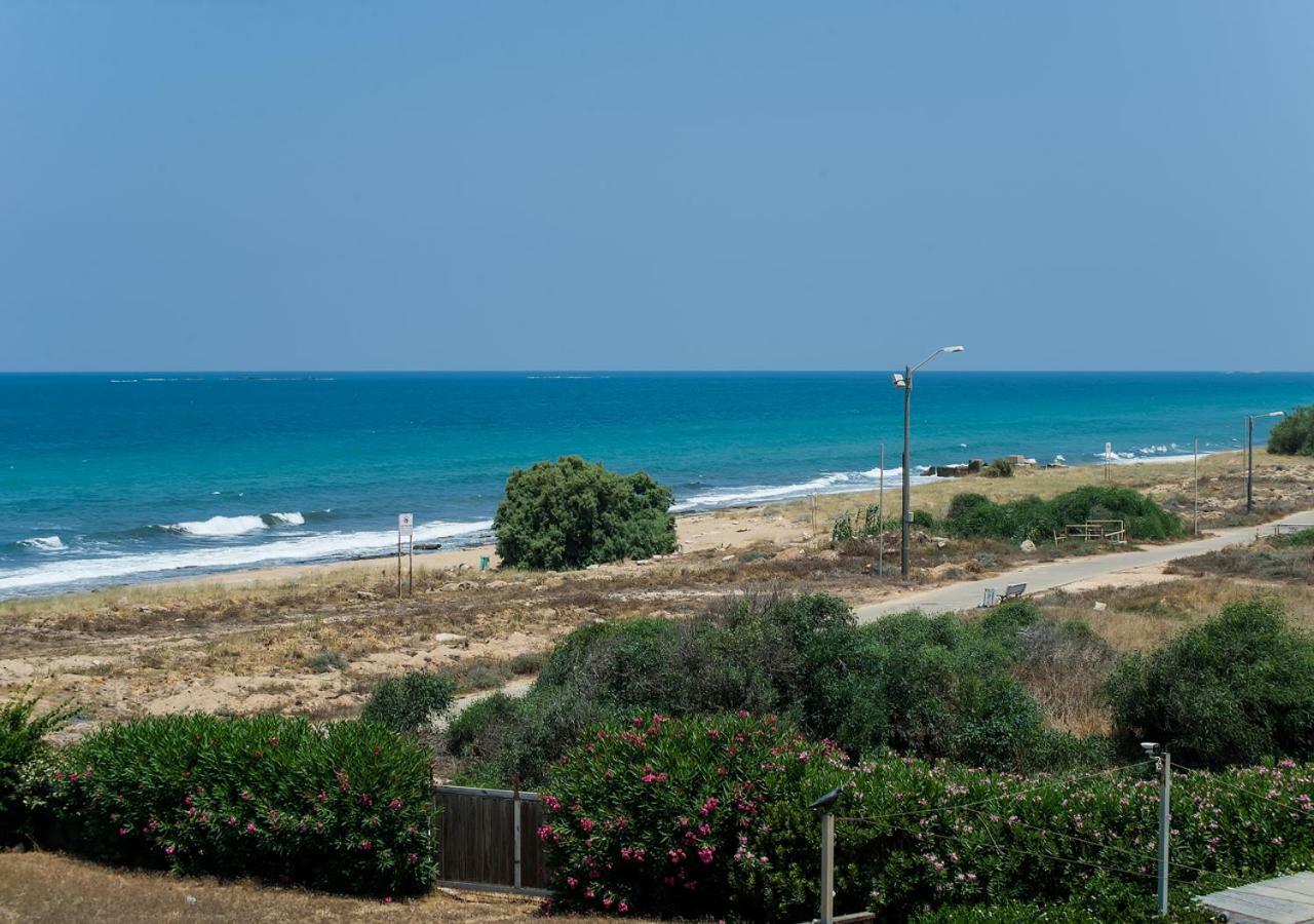 Ha-Aliya Sea View Nahariya Exterior foto