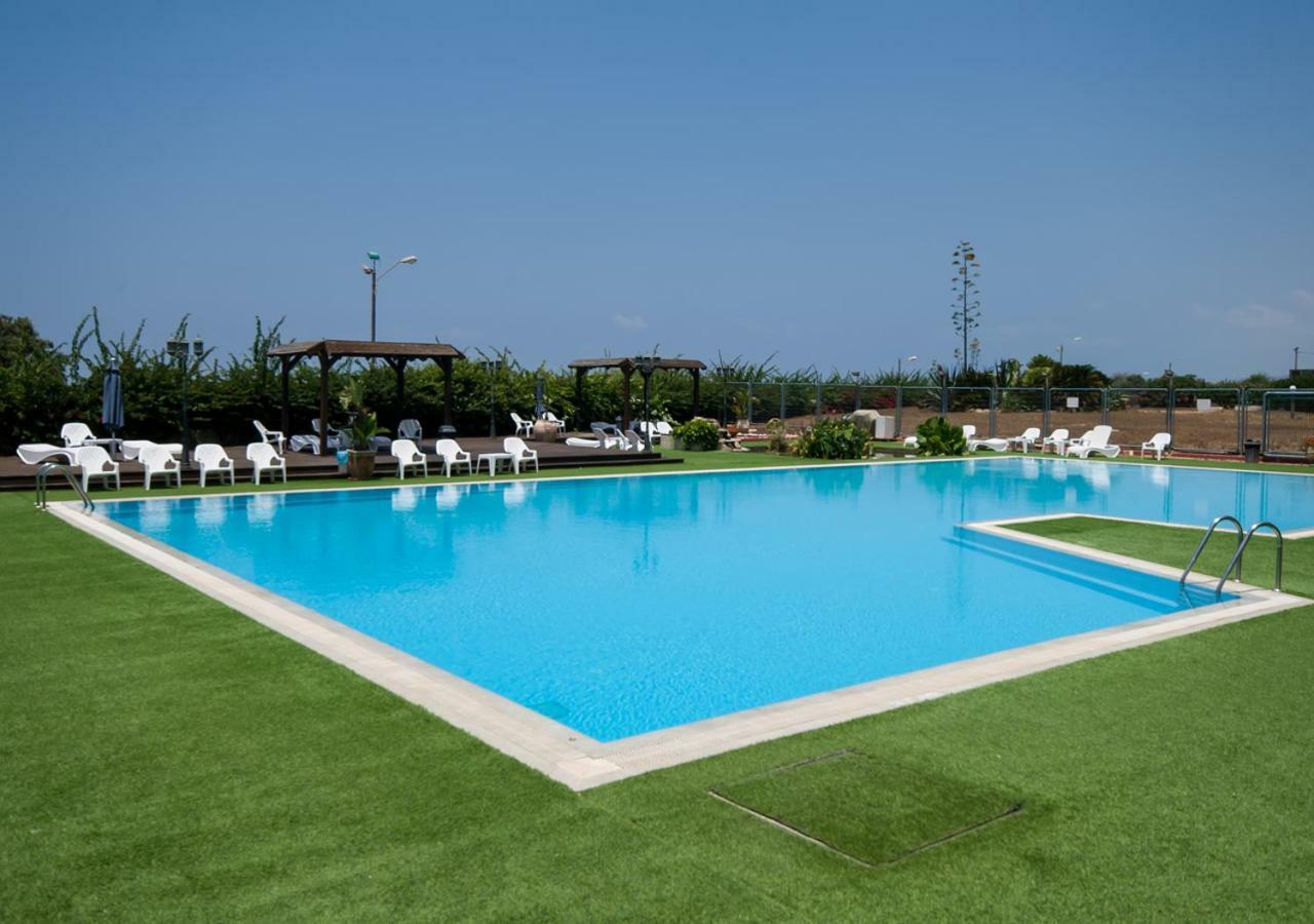 Ha-Aliya Sea View Nahariya Exterior foto
