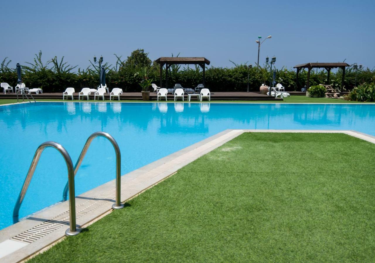 Ha-Aliya Sea View Nahariya Exterior foto