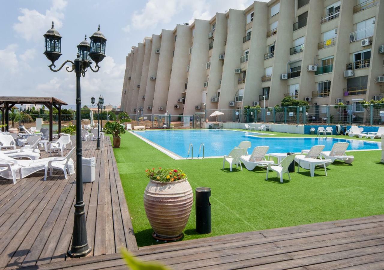 Ha-Aliya Sea View Nahariya Exterior foto
